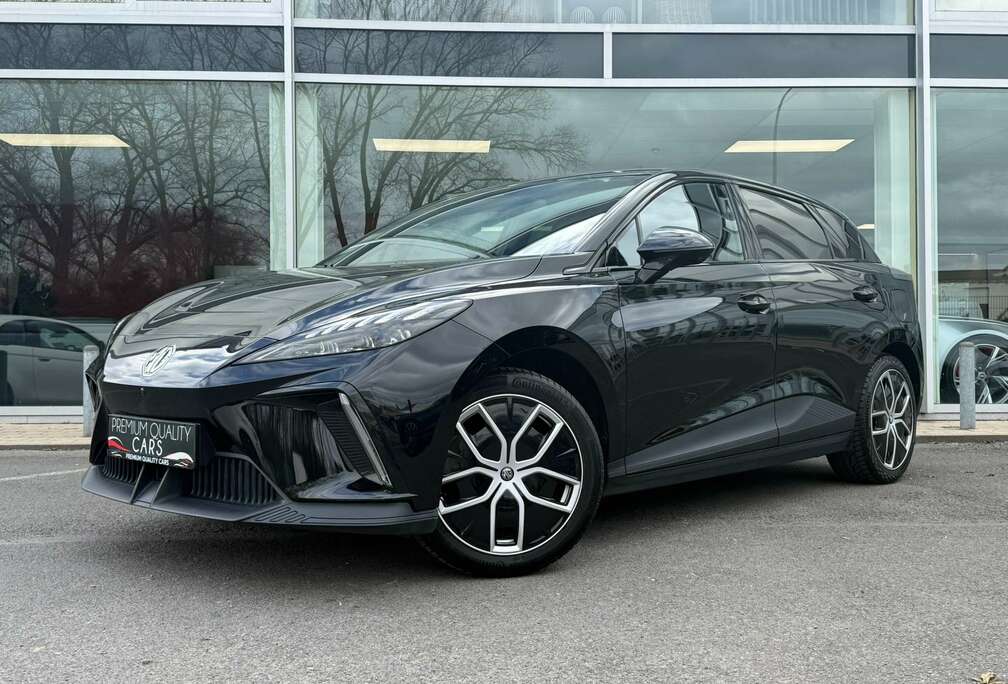 MG 64 kWh LUXURY / 360CAM / CARPLAY / ZETEL&STUURVR