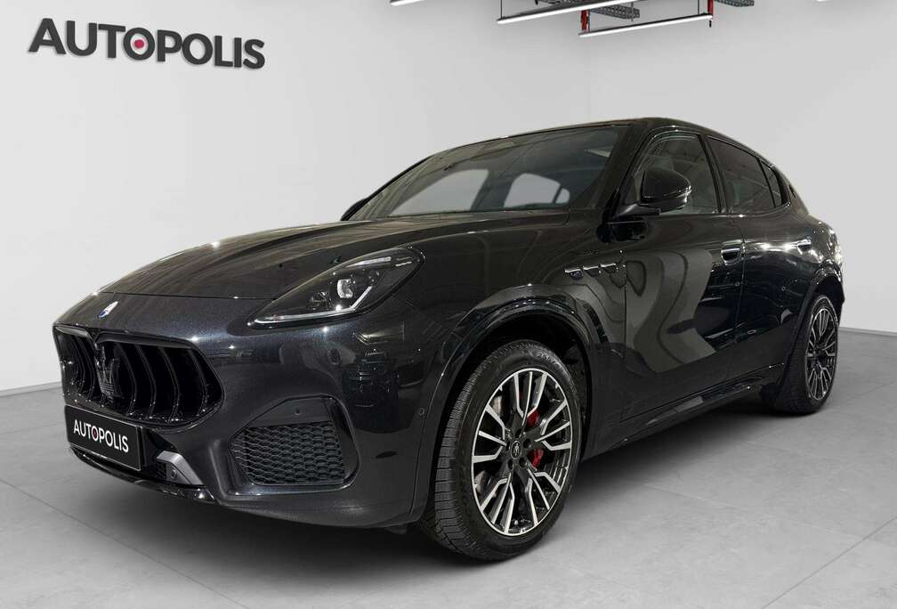 Maserati 2.0 L4 MHEV Modena 4x4 Aut.