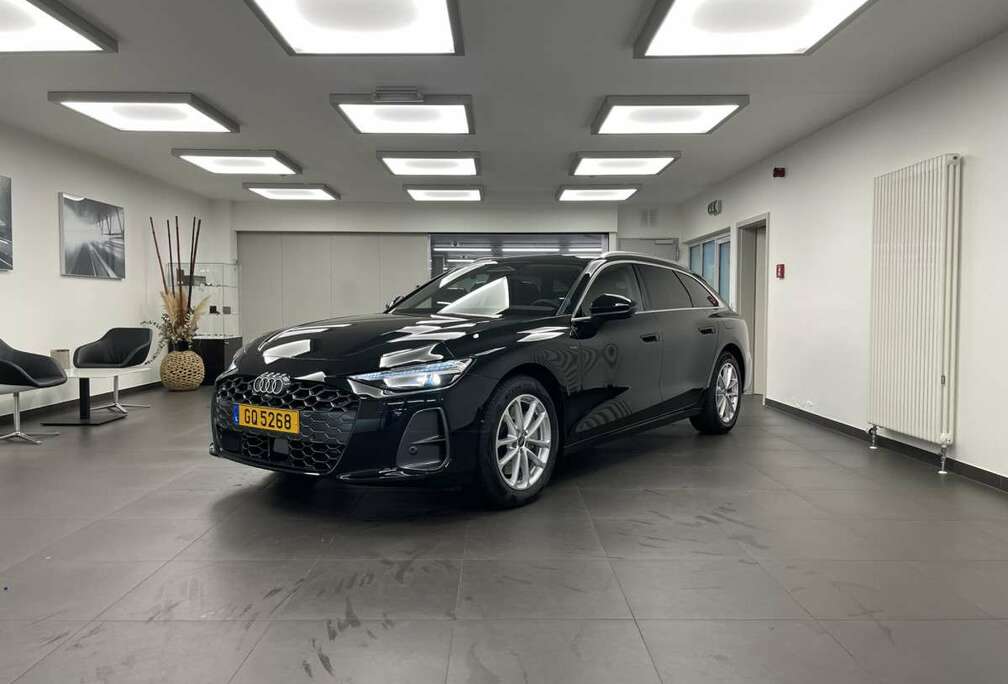 Audi Avant e-hybrid 299 CH / 220 KW S tronic