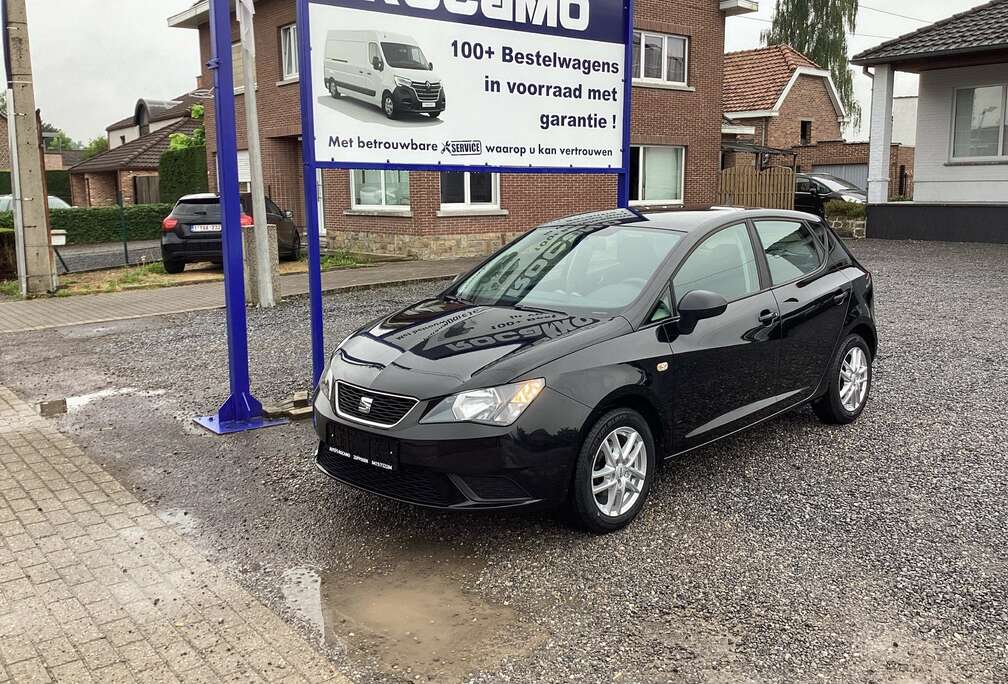 SEAT benzine 2016 9000km  airco 8950e alles in