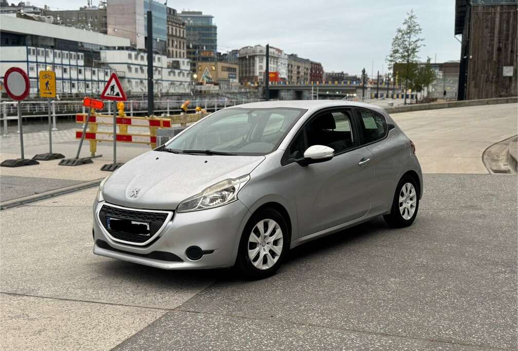 Peugeot 1.0i Prete Avec Papier Rose 0487435286
