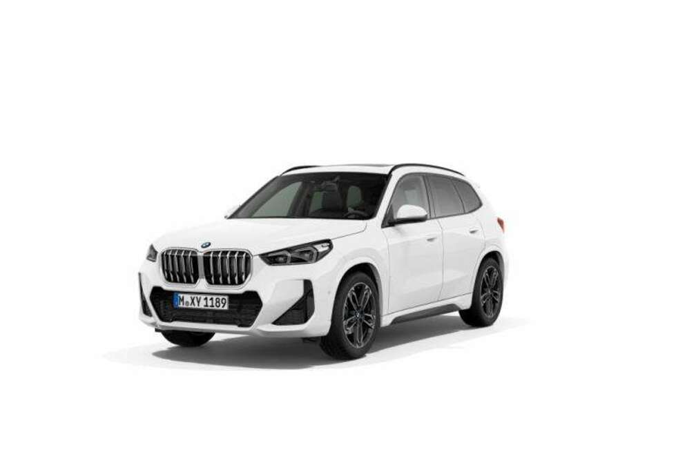 BMW M Pack-Pano-Trekhaak-Camera-DAB-