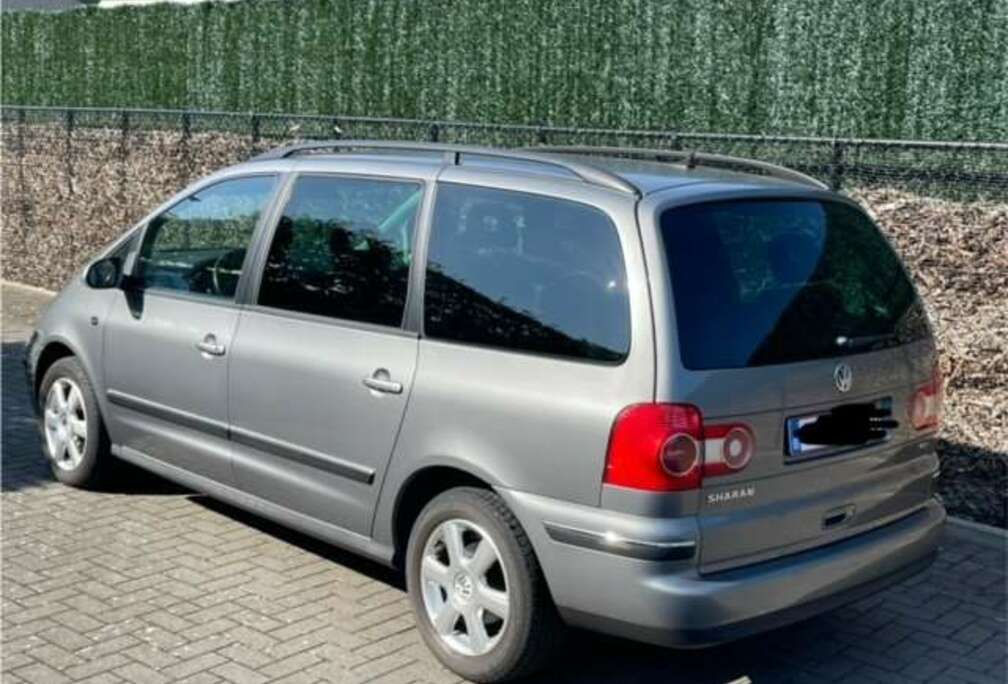 Volkswagen Sharan 1.9 TDI Highline Leder Alcan  64339km 7 PL