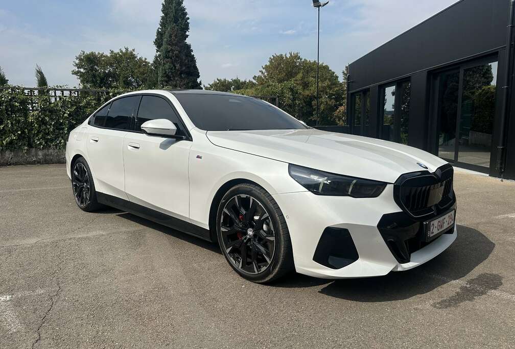 BMW M Sport Black Édition Panoramique