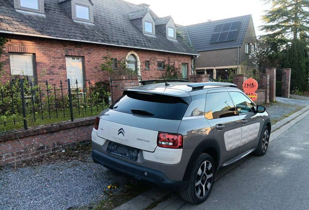 Citroen PureTech 82 Shine