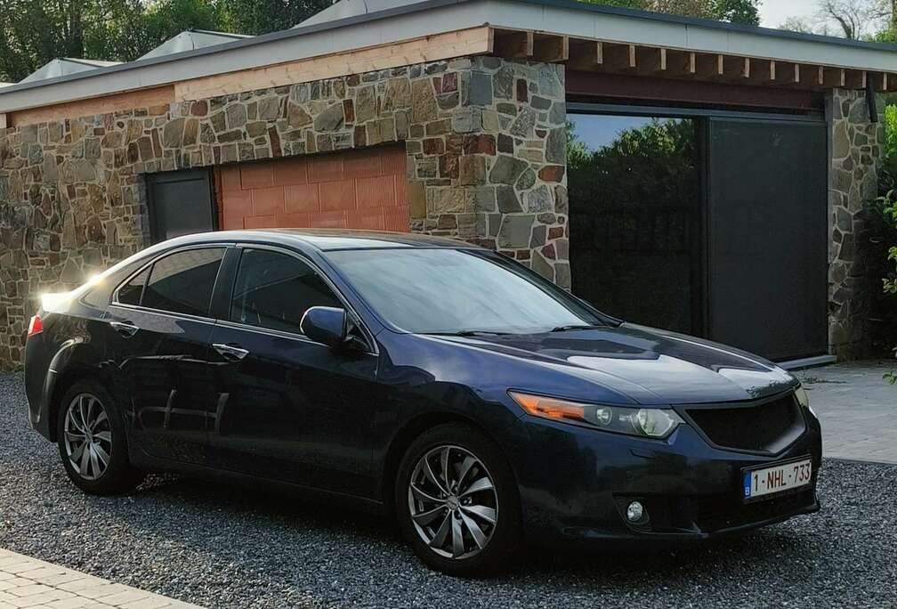 Honda 2.4i Executive