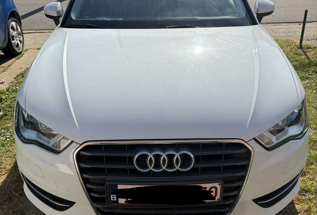 Audi 1.6 TDI Sportback (clean diesel) S tronic line Sportpaket