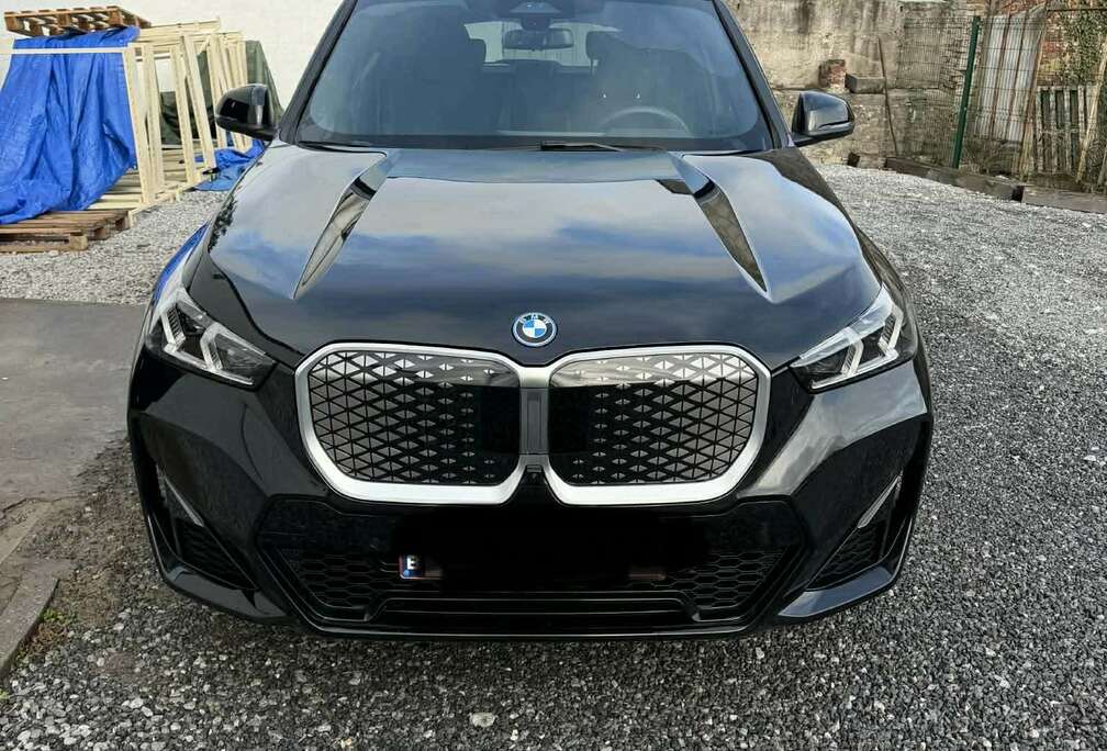 BMW 66.5 kWh eDrive20 M Edition