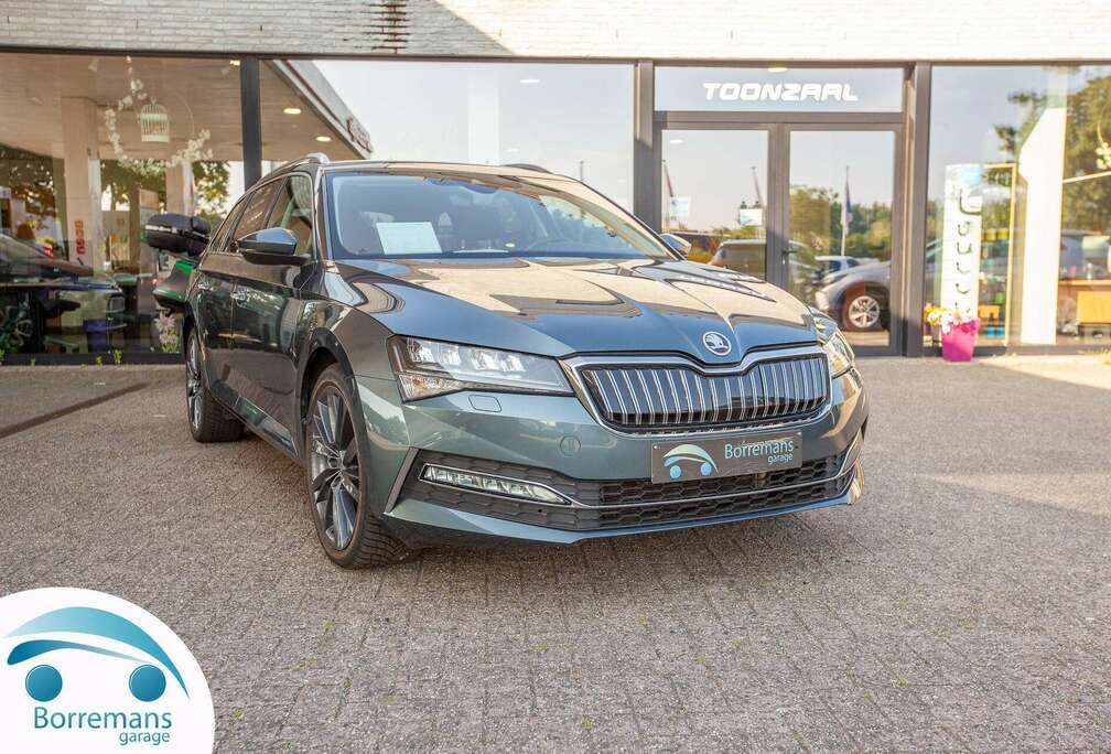 Skoda 1.4 TSI PHEV 160 KW DSG STYLE Carplay/navi/memo...