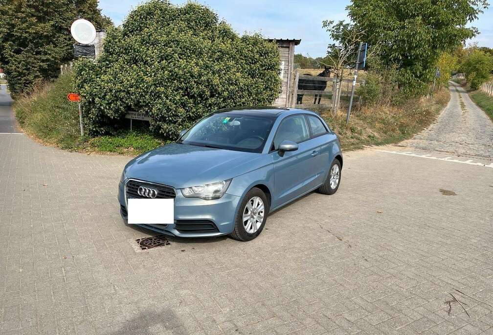 Audi A1 1.6 TDi Attraction 0479/03.01.65