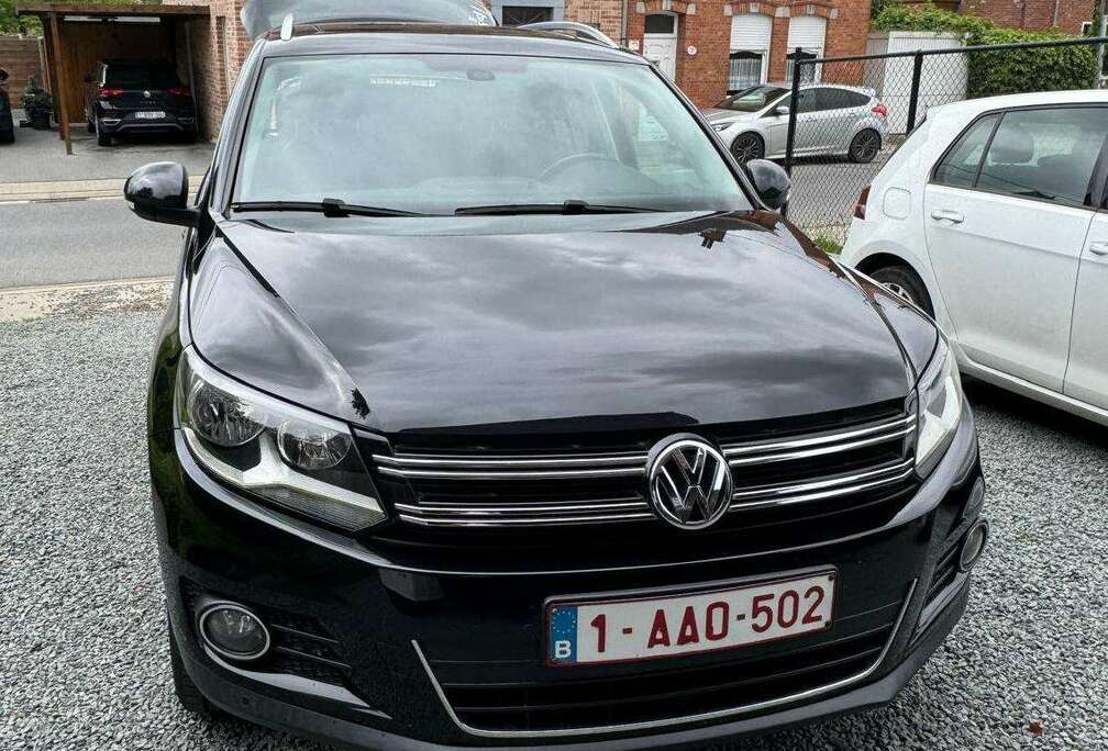 Volkswagen Tiguan 1.4 TSI BlueMotion Technology Lounge Sport