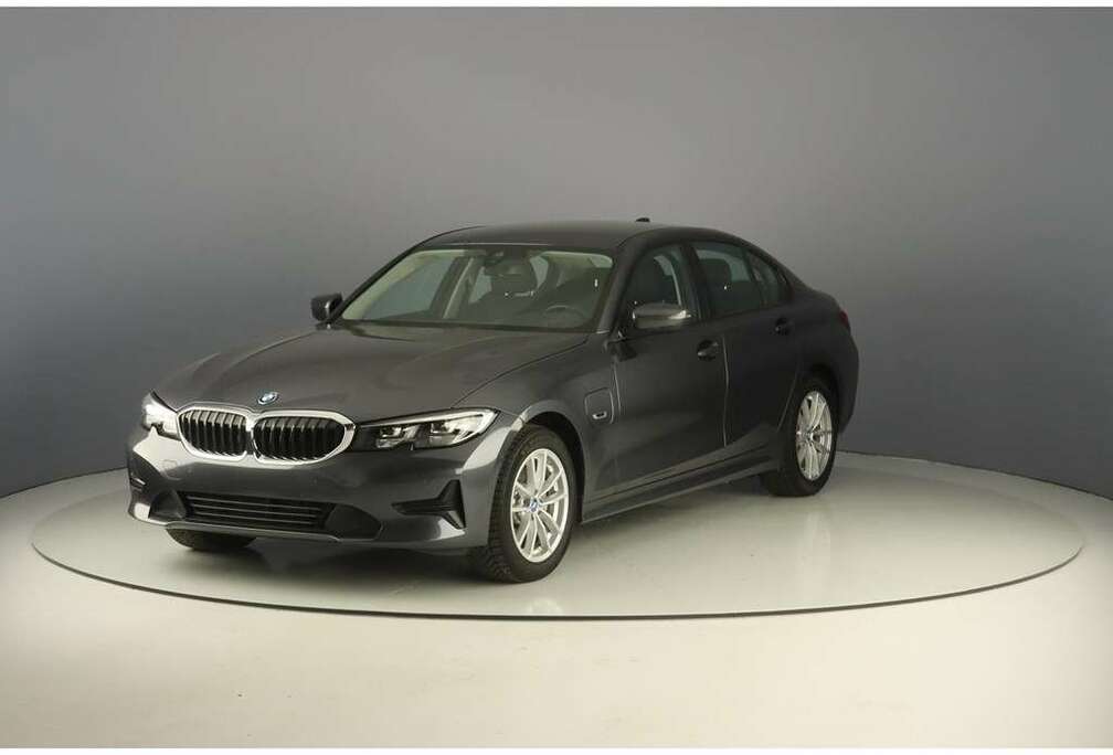 BMW e 204pk Pack Drive Assist