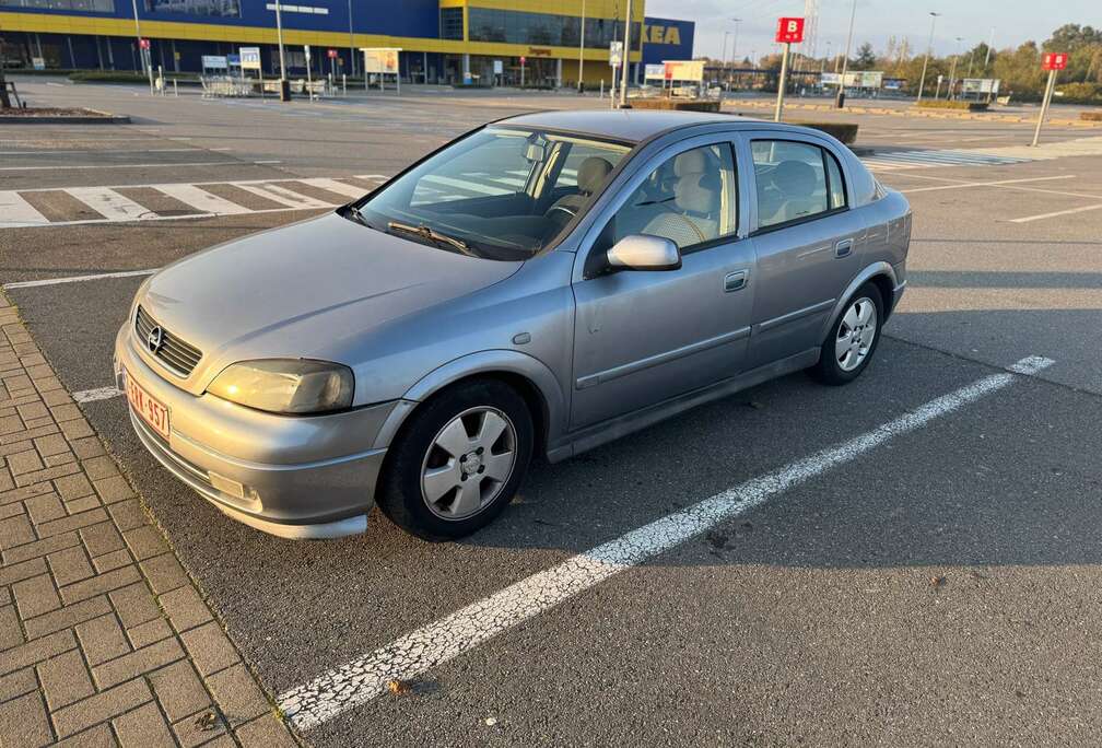 Opel 1.6 Elegance