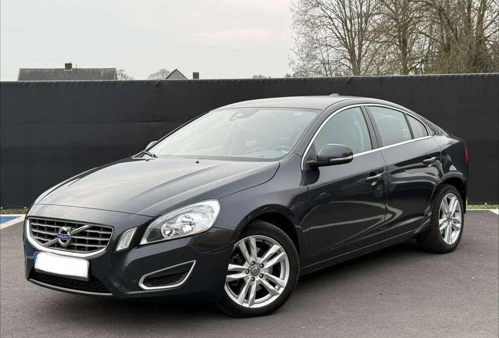 Volvo 2.0 D3 Momentum Start/Stop Geartronic