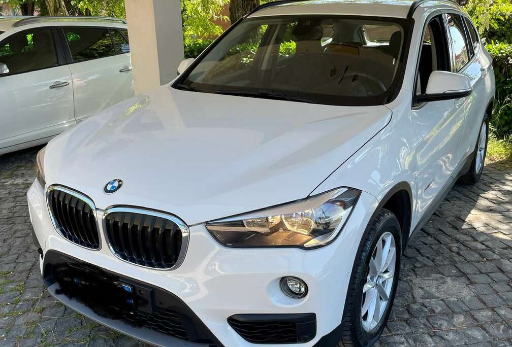 BMW xdrive18d Advantage auto