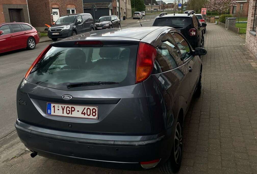 Ford 1.6 16V Aut. Trend