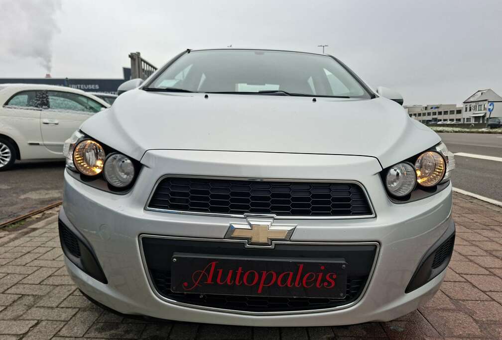 Chevrolet Aveo 1.2 LT
