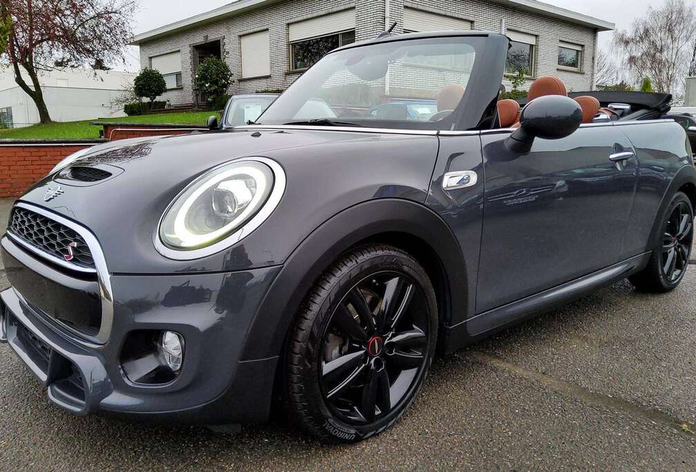 MINI MINI COOPER S CABRIO JOHN COOPER WORKS AUTOMAAT