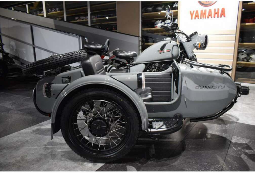 Side Car - Dynasty