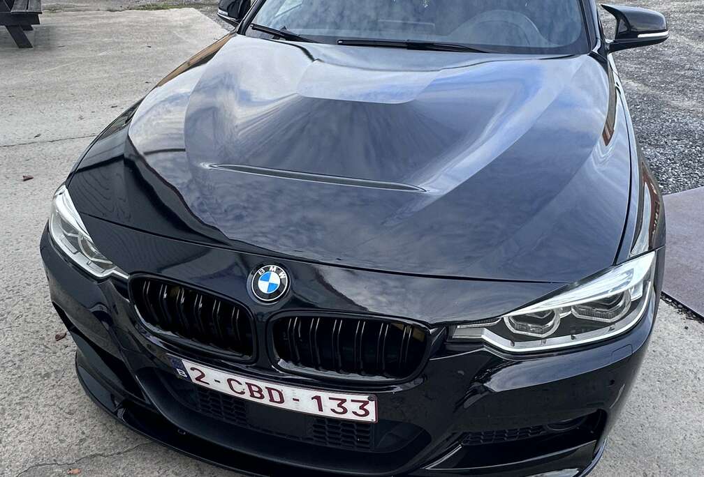 BMW 330eA Plug-In Hybrid