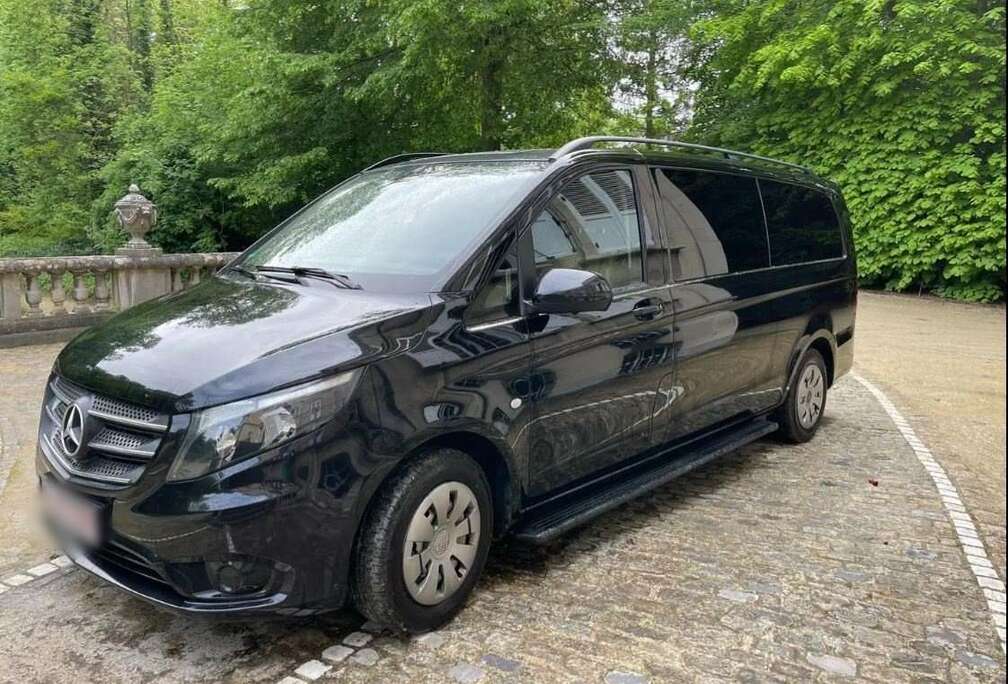 Mercedes-Benz VIP Business Luxury Saloon Vito Tourer