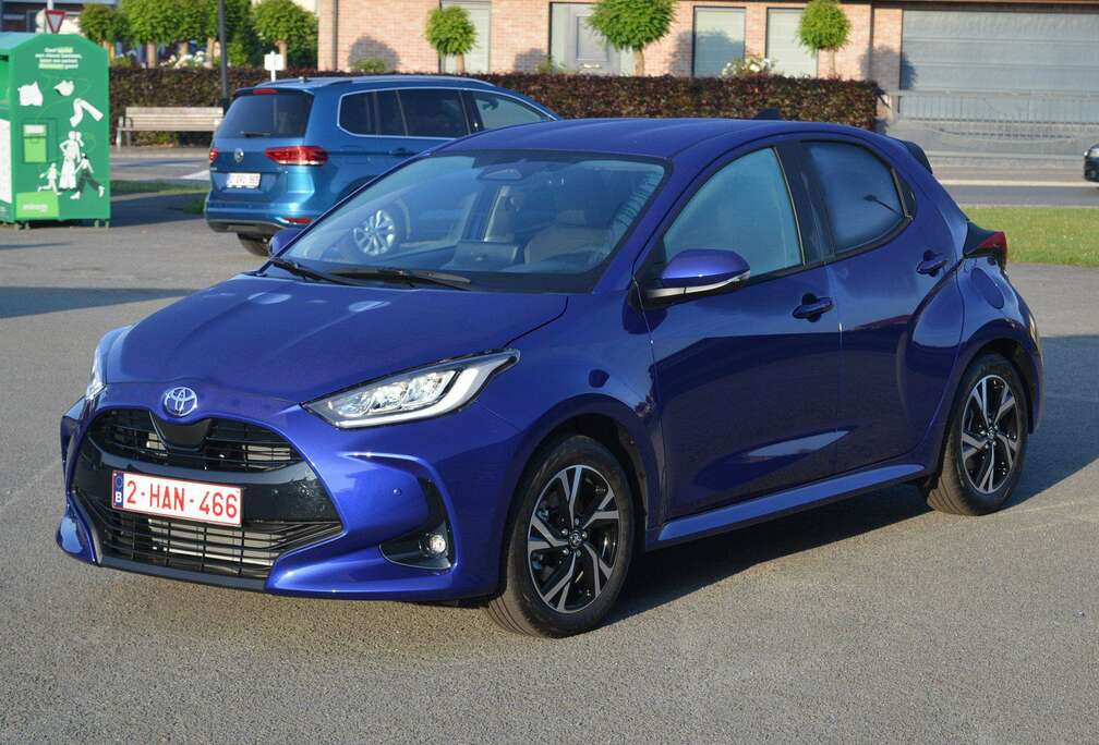 Toyota Yaris Hybrid 130 1.5 VVT-i Iconic