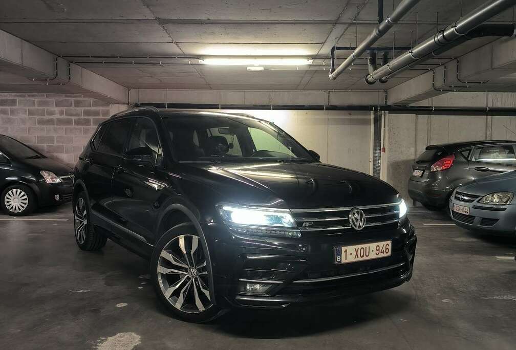 Volkswagen Allspace 2.0 TDI R-LNE