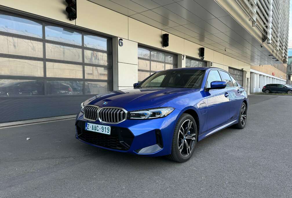 BMW 320eAS PHEV