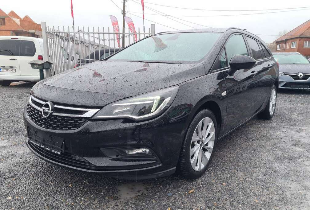 Opel Sports Tourer 1.4 Turbo Black EditionNAVCARPLAY