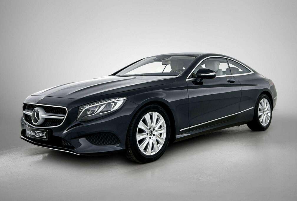 Mercedes-Benz 4MATIC Coupé Luxury Line  Distronic  Memory Pack