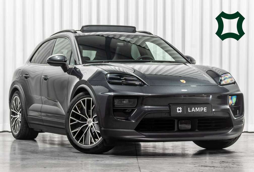 Porsche Electric Panodak Trekhaak Luchtvering ACC