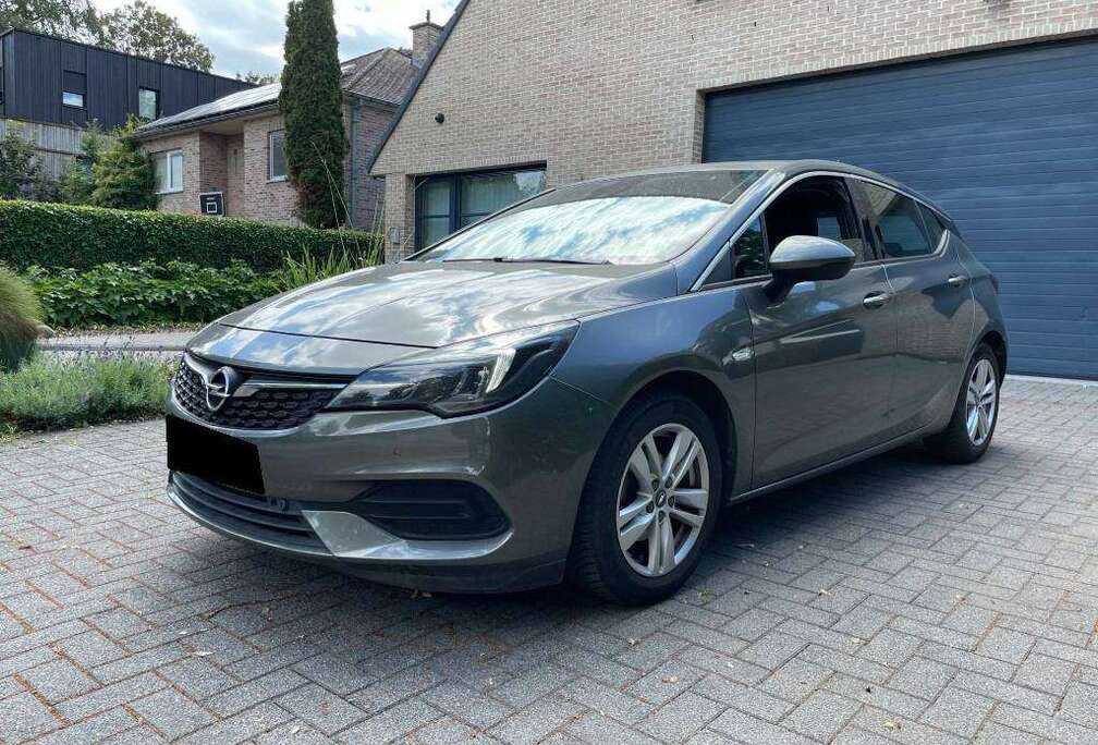 Opel Euro 6 - Benzine - Met keuring
