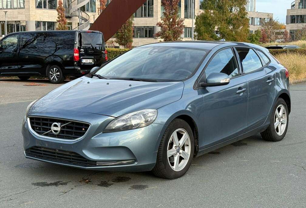 Volvo V40 1.6 D2 Kinetic R-Design