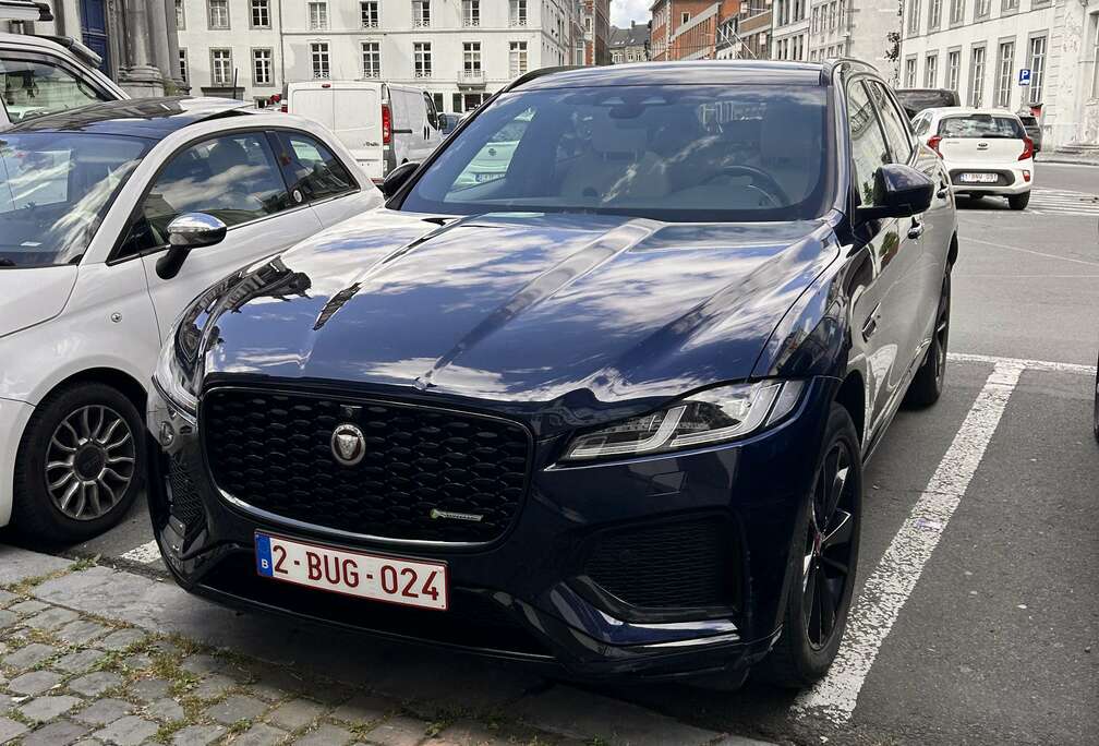 Jaguar 2.0 D MHEV AWD D200 R-Dynamic SE