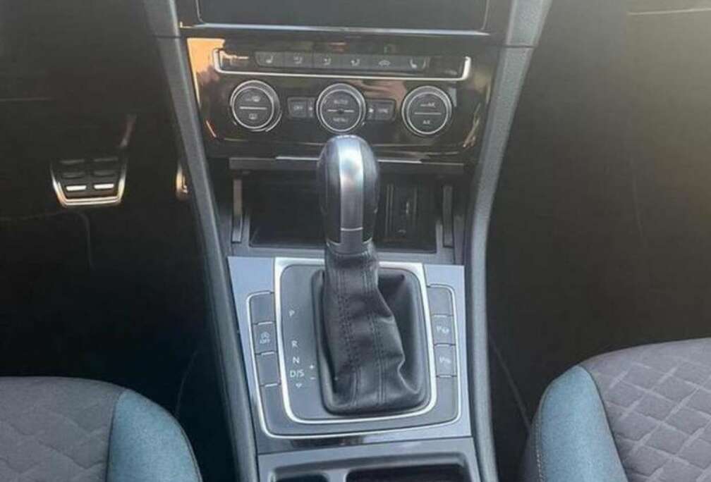 Volkswagen SW 1.6 SCR TDi IQ.Drive DSG