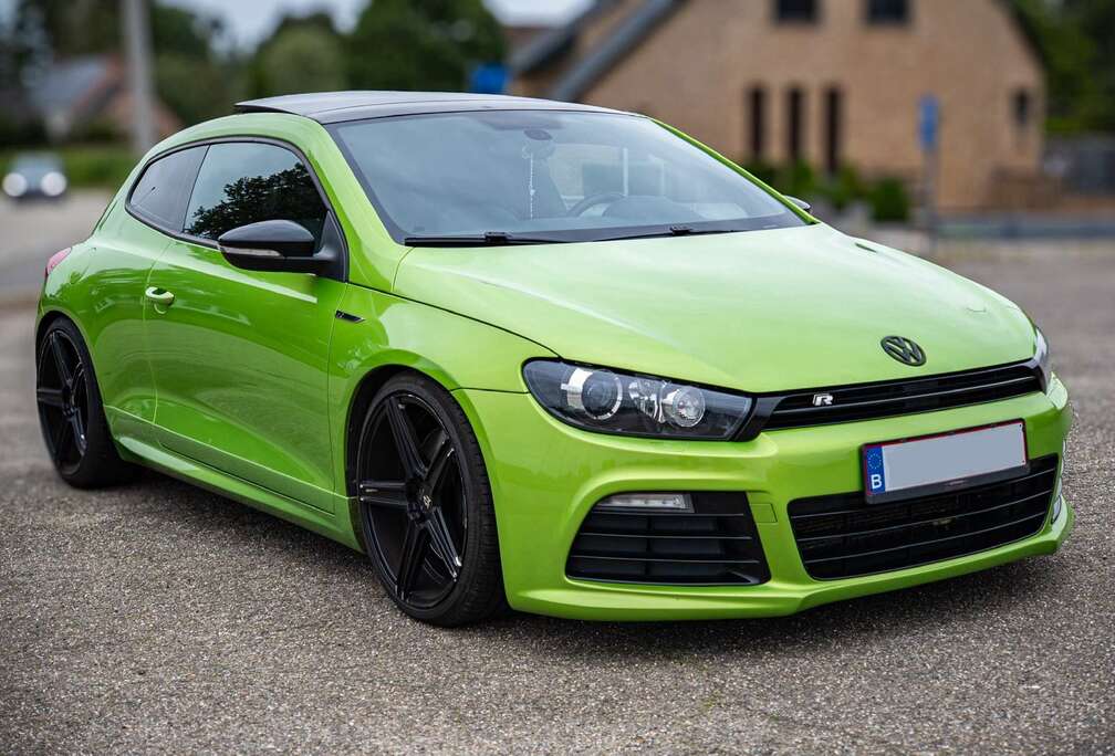 Volkswagen scirocco R DSG (2.0)