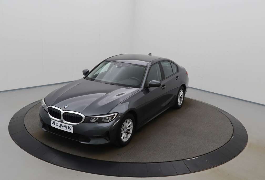 BMW 320dA MHEV Business LEDER/CUIR LED GPS PDC Carpl