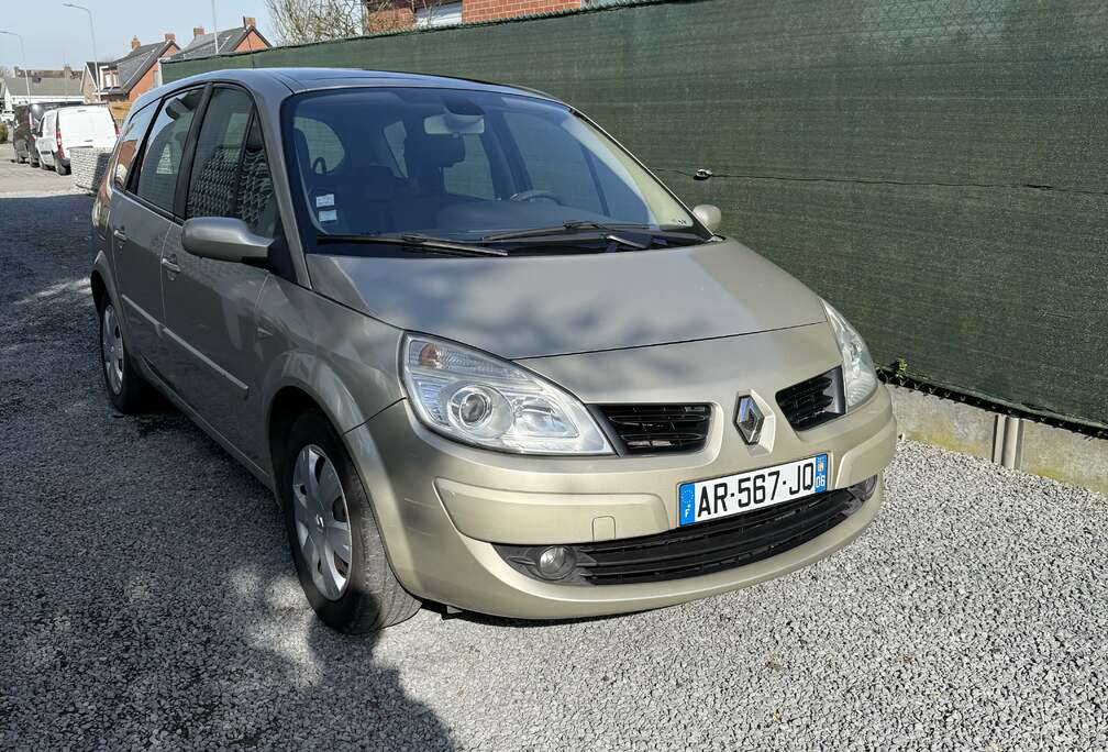 Renault Scénic 2.0i 16v Dynamique 5pl.
