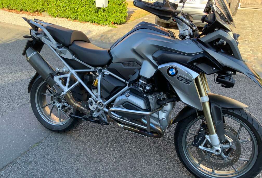 BMW