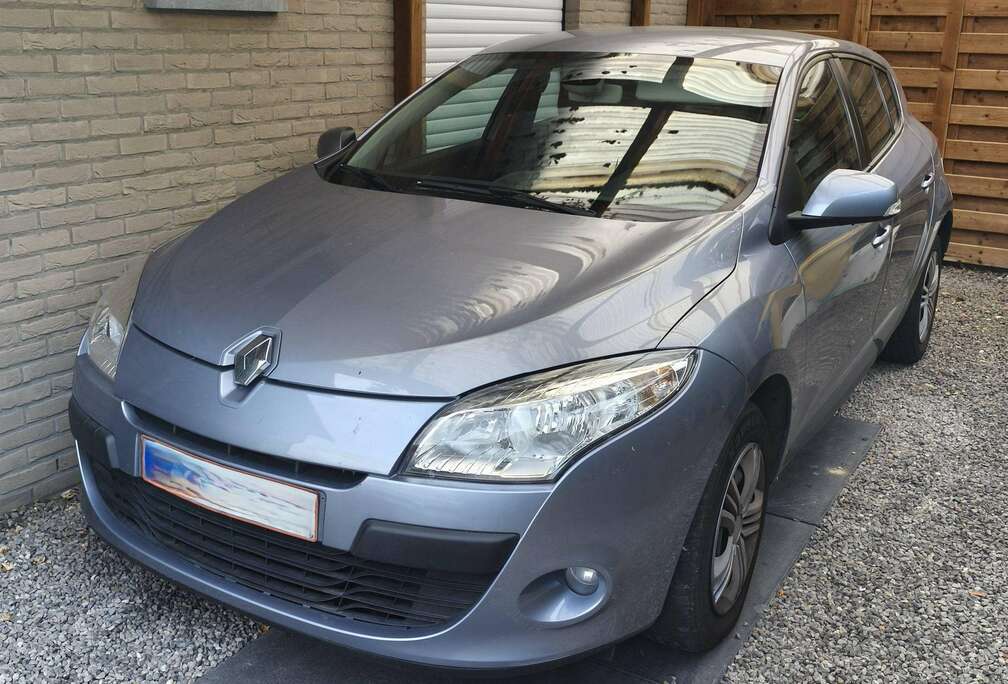 Renault Megane 1.6i Dynamique
