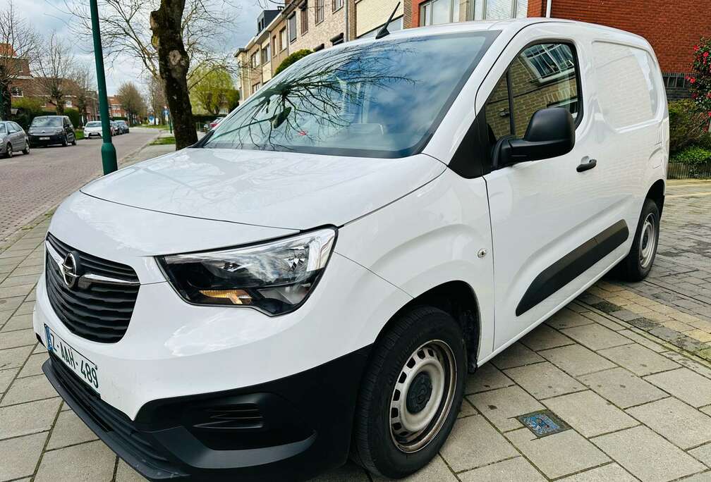 Opel 1.5 TD 35.000KM AIRCO CARPLAY 2022 17.500€