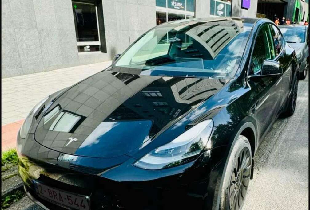 Tesla 72.5 kWh Dual Motor Long Range (324 kW)