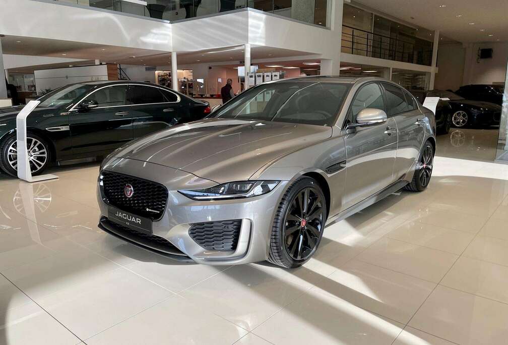 Jaguar SE R-Dynamic - NOW