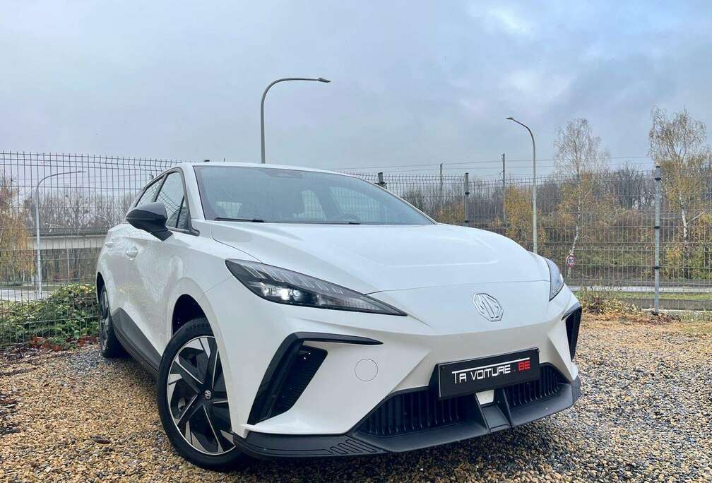 MG 51 kWh Standard FULL-LED/CARPLAY/CLIM-AUTO/PDC/ACC