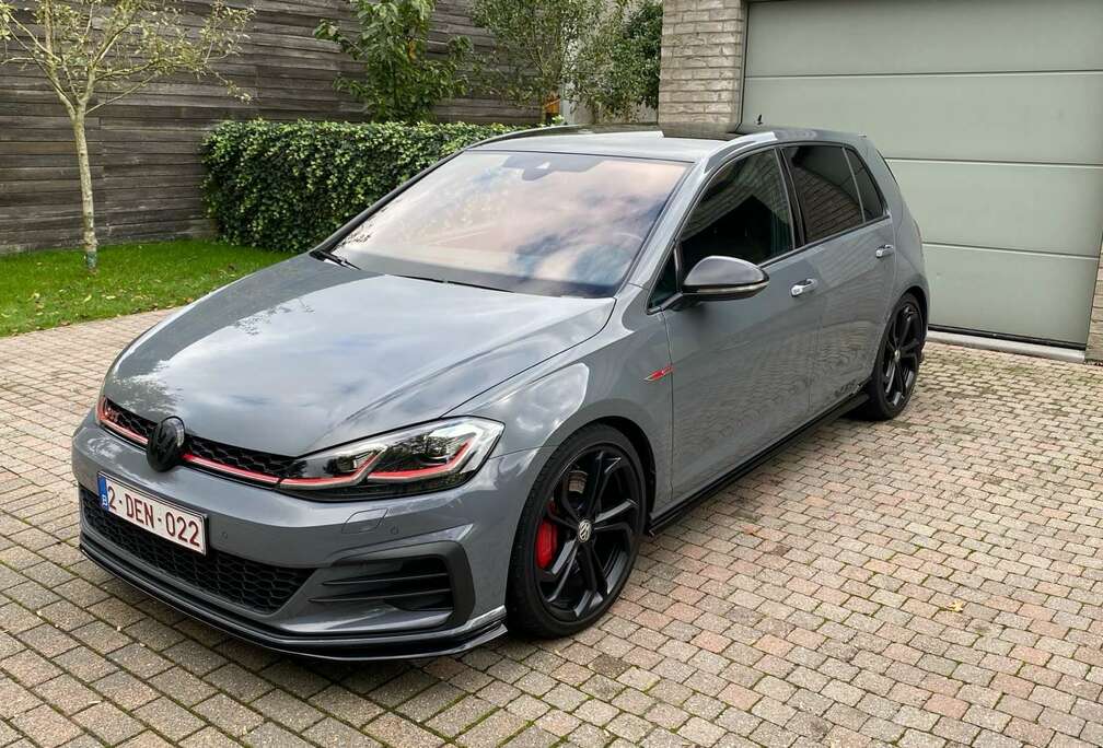 Volkswagen Golf GTI TCR 2.0 TSI DCC Akrapovic Dynaudio