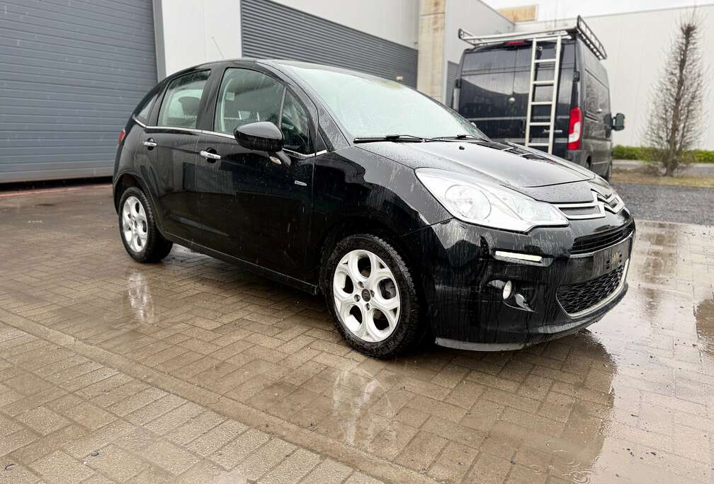 Citroen C3 1.2 VTi Exclusive *NAVI*CAMERA*