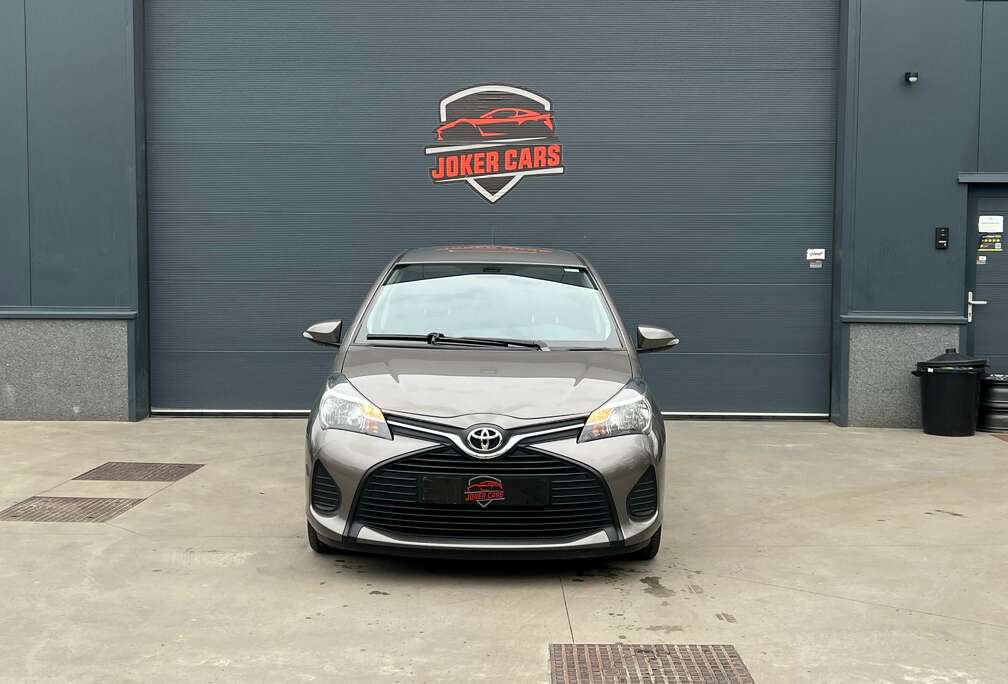 Toyota 1.33i VVT-i Navigatie Airco EURO6B