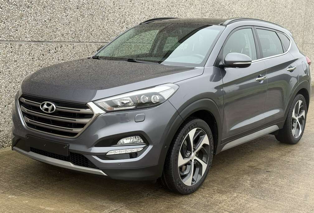 Hyundai 65.000km Navi Camea 4x4 Pano