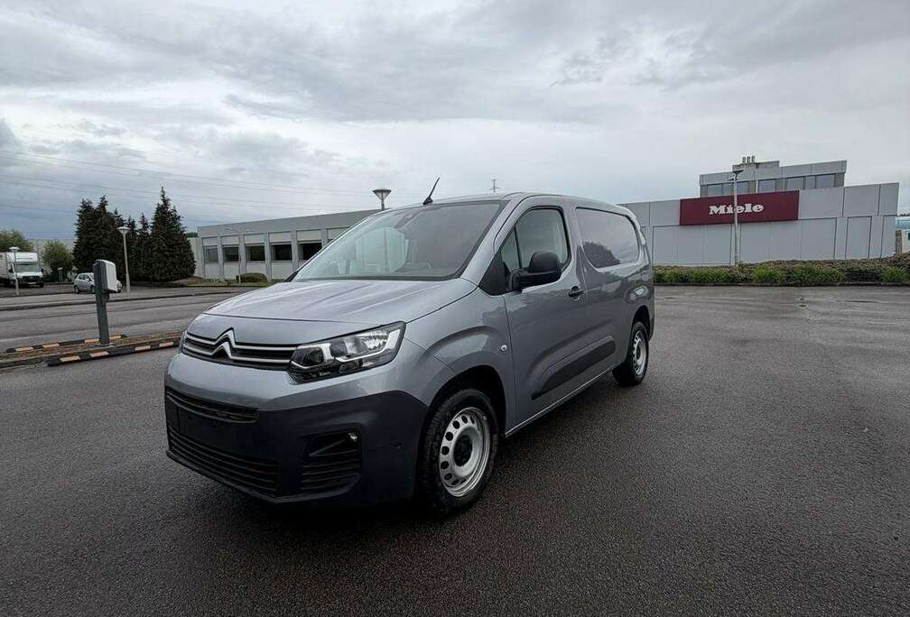 Citroen 1.5 BlueHDi 130 XL EHZ Club Workline mit Maler-Pak