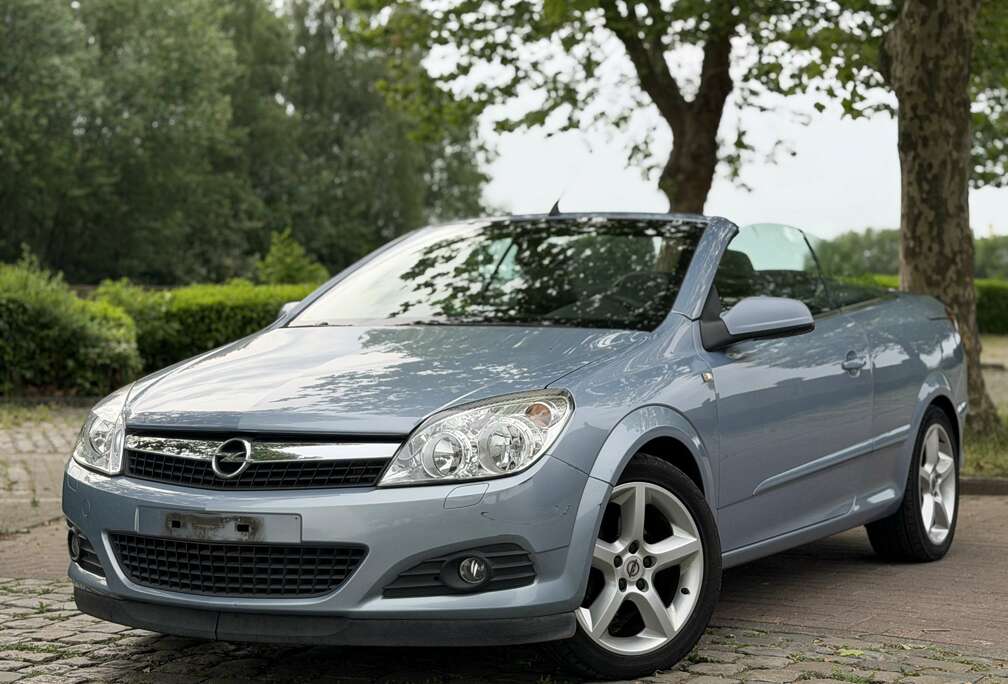 Opel TwinTop 1.6i Cosmo Gekeurd Vvk